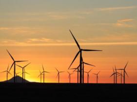 風(fēng)電新增裝機(jī)超預(yù)期 分散式將成高速增長(zhǎng)新引擎