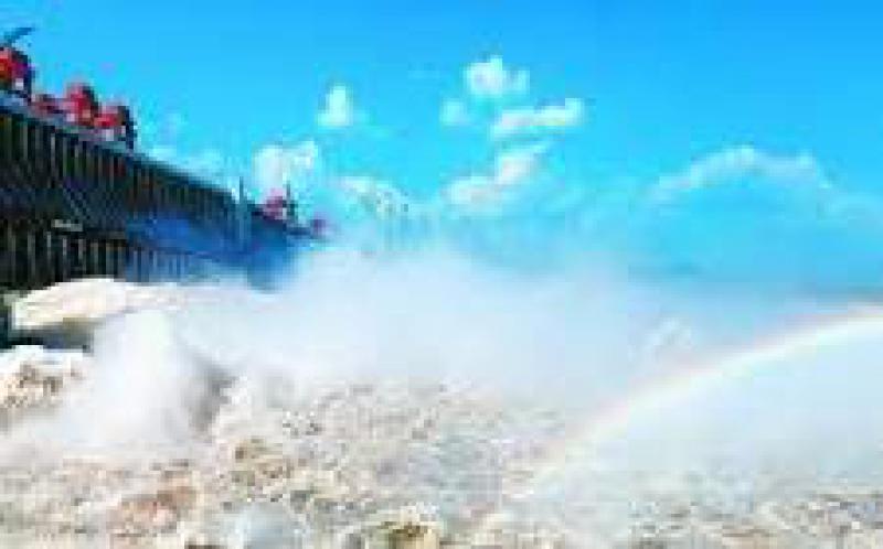 上半年全國(guó)火力發(fā)電量增8% 水力發(fā)電量增2.9%