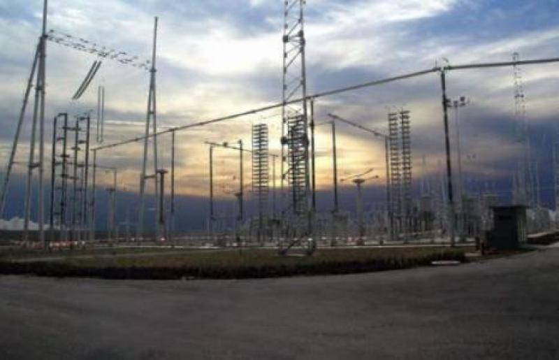 中俄直流聯(lián)網(wǎng)500千伏換流站投運 解決中國北疆電力需求