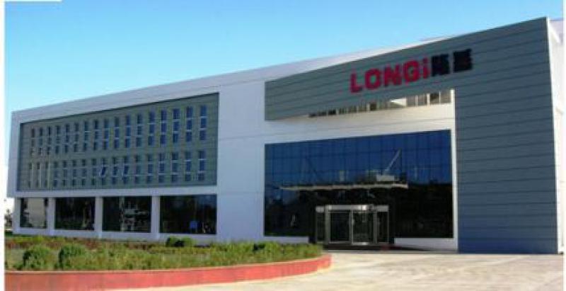 年內(nèi)第九次調(diào)價(jià)！隆基單晶硅片下調(diào)6.34%