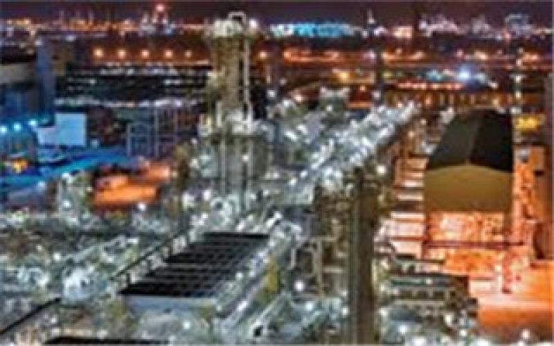 卡塔爾工業上半年凈利潤激增56％