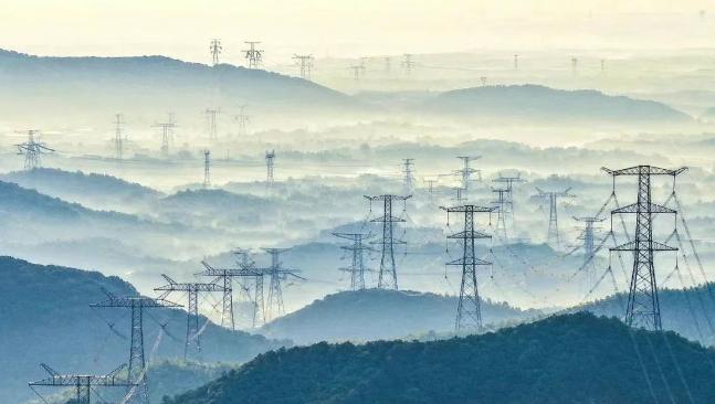 全國(guó)最大電力負(fù)荷達(dá)到14.65億千瓦，創(chuàng)歷史新高