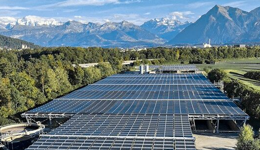 瑞士圖恩湖污水處理廠啟用光伏折疊屋頂系統(tǒng)