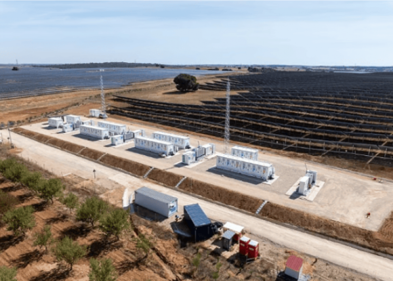 西班牙伊維爾德羅拉投運(yùn)大型電池儲(chǔ)能系統(tǒng)支持太陽能項(xiàng)目